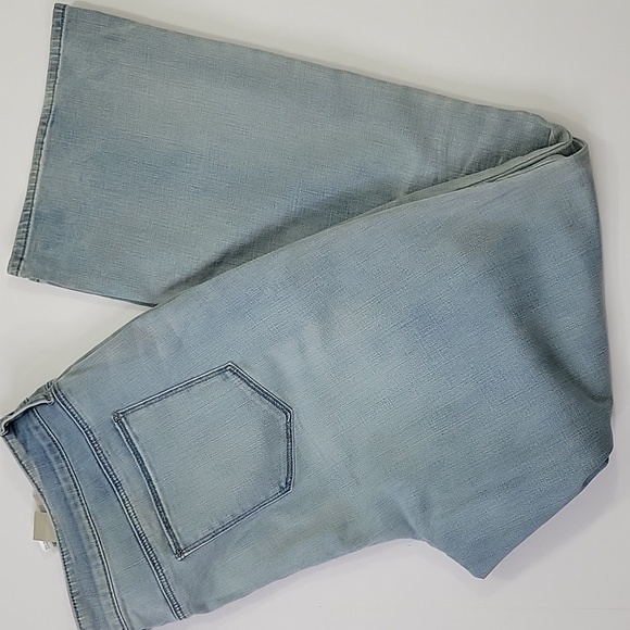 Chico's Denim Bootcut Jeans NWT SZ 4R/20R - Picture 2 of 13